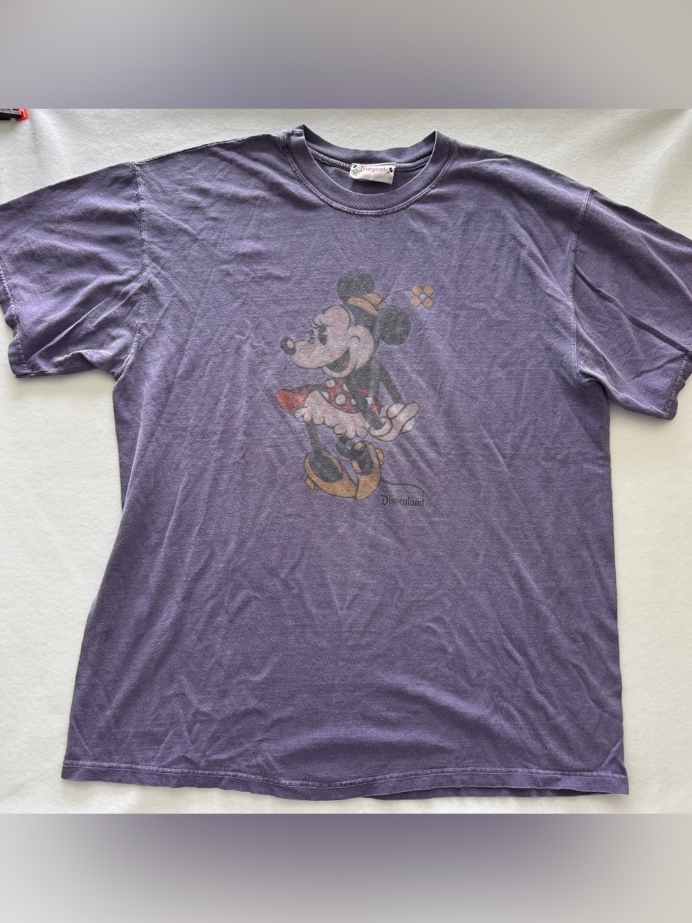 1999 Rare Minnie Mouse Disneyland Faded Purple Large Graphic T-Shirt 100% Cotton